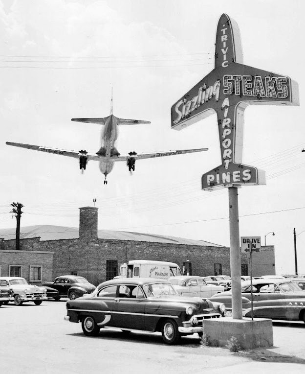 TRIVIC AIRPORT PINES RESTAURANT 